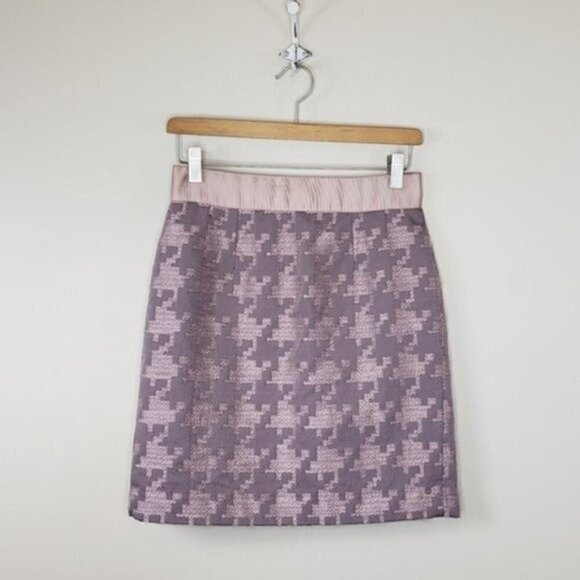 LOFT | Petite Large Herringbone Pencil Skirt Size 2P - Picture 1 of 3